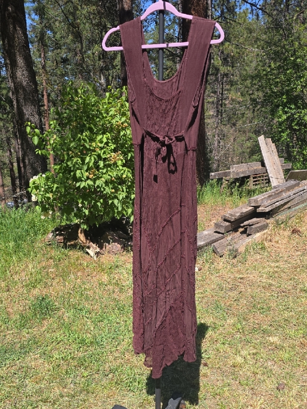 Boho Lace-Up Sleeveless Maxi Dress in Deep Burgundy - Picture 2 of 3